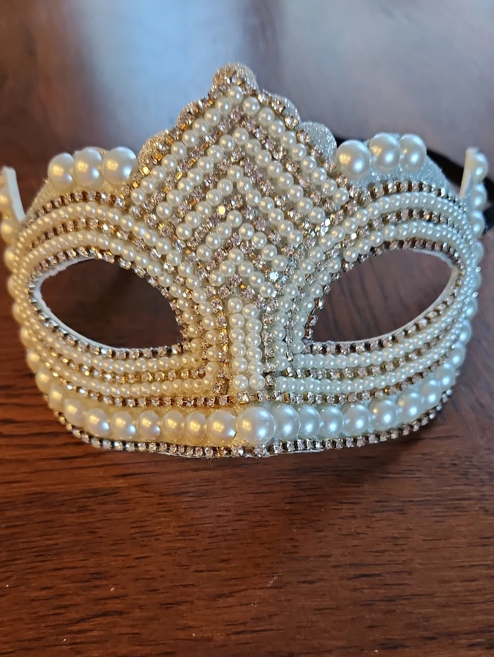 Pearl & Rhinestone Ivory Masquerade Mask